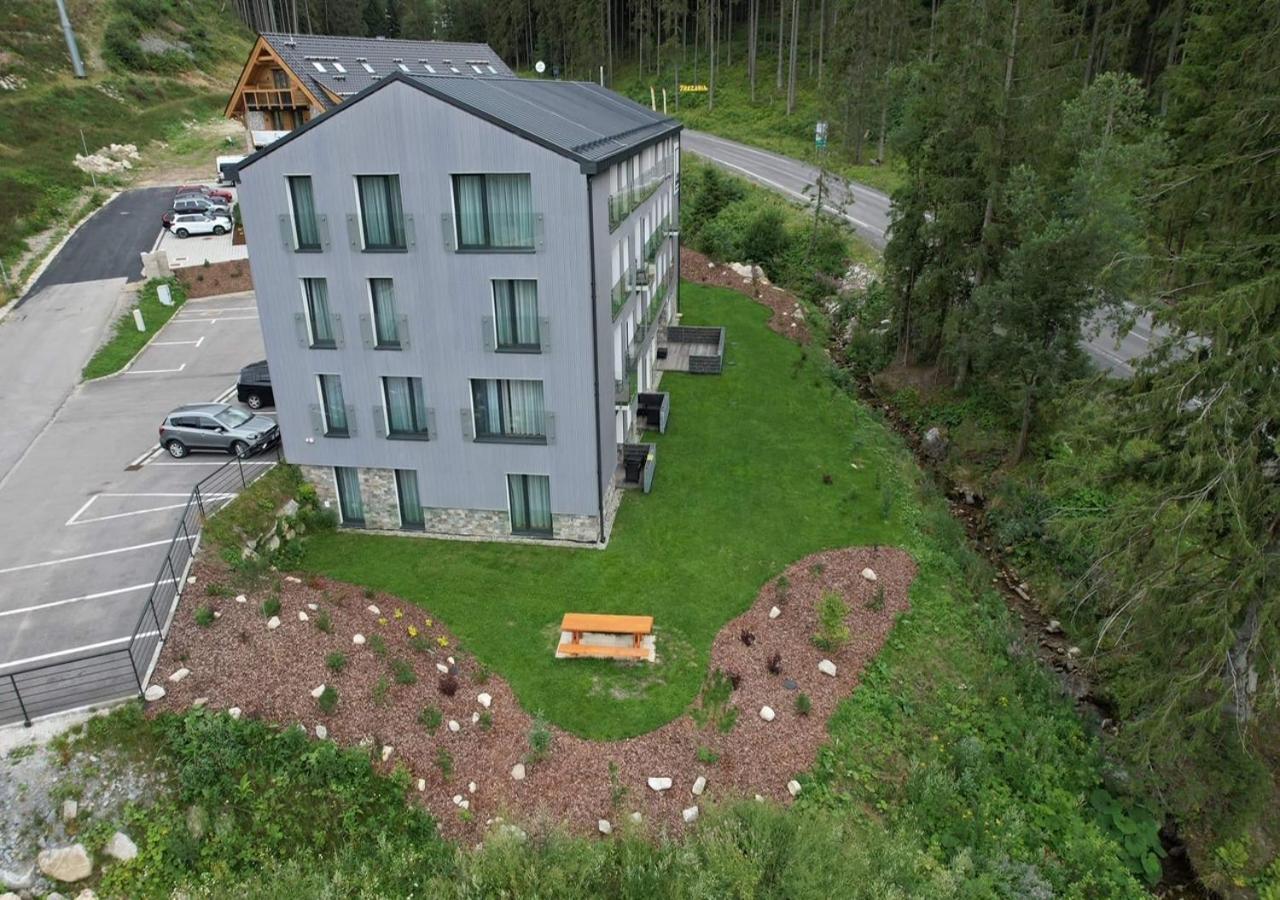 Apartmany Palenica & Ostredok - Galeria Apartments Jasna Lucky Demänovská Dolina Eksteriør billede